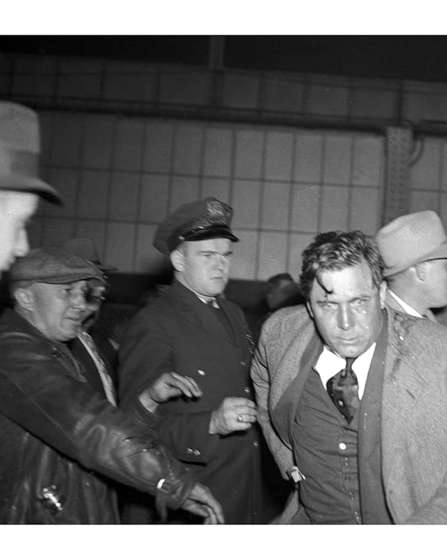 Chicago Exposed: Defining Moments From the Chicago Sun-Times Photo Archive