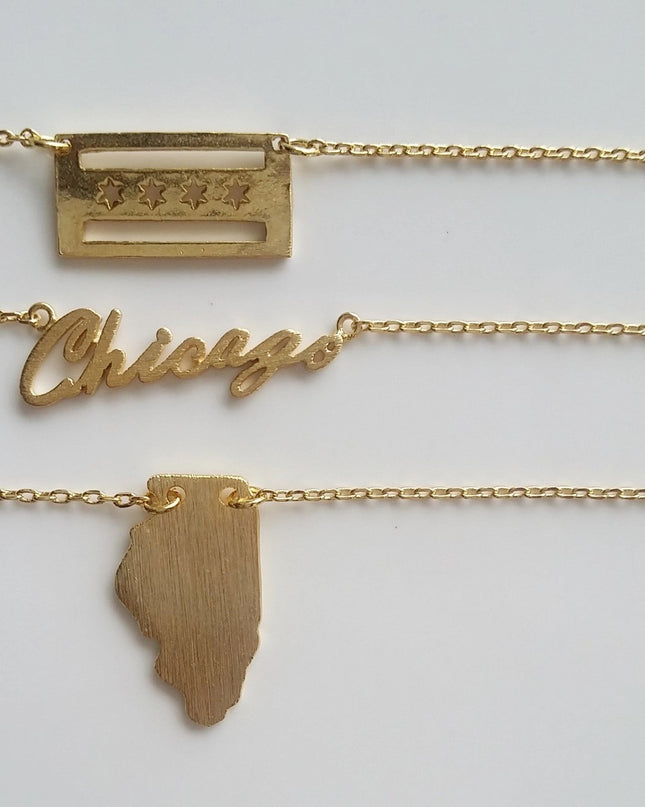 Chicago Script Necklace Gold