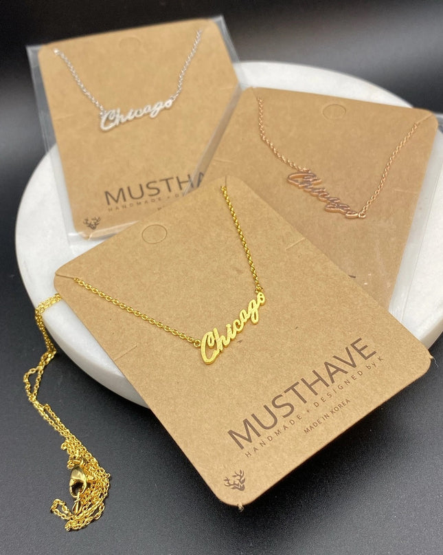 Chicago Script Necklace Gold