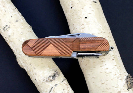 7-Tool Engraved Pocket Knife