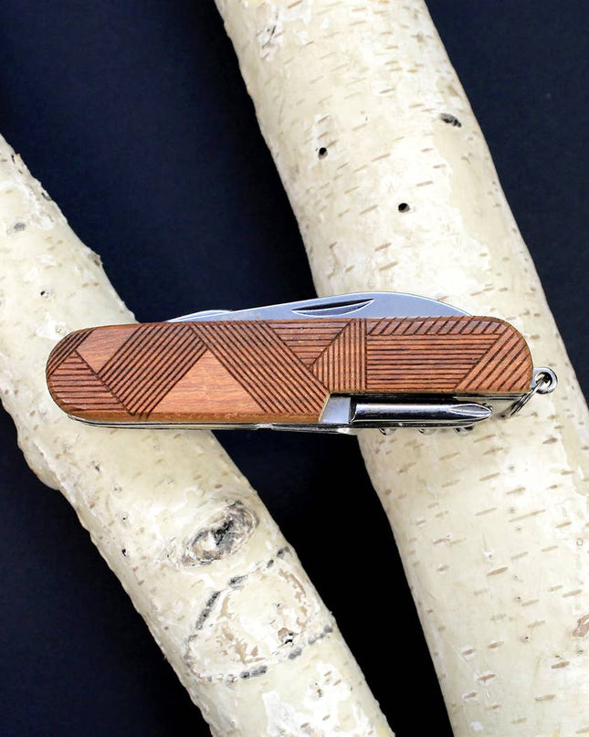 7-Tool Engraved Pocket Knife
