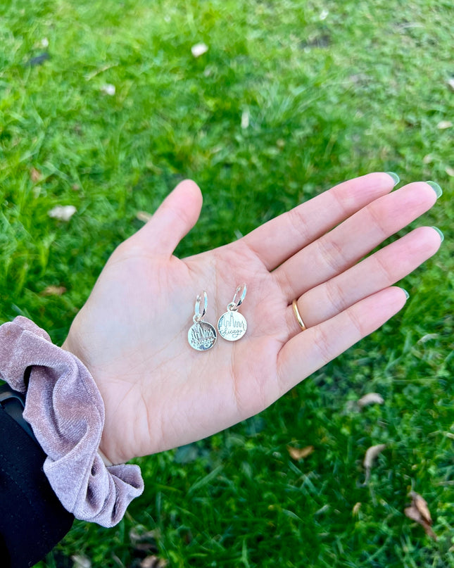 Chicago Skyline Earrings Gold